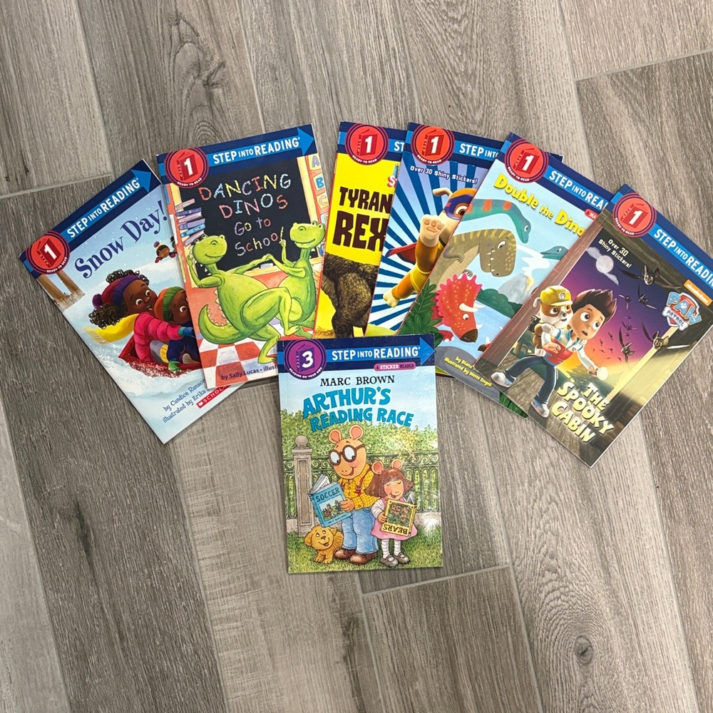 Step into reading book bundle📘📕📗